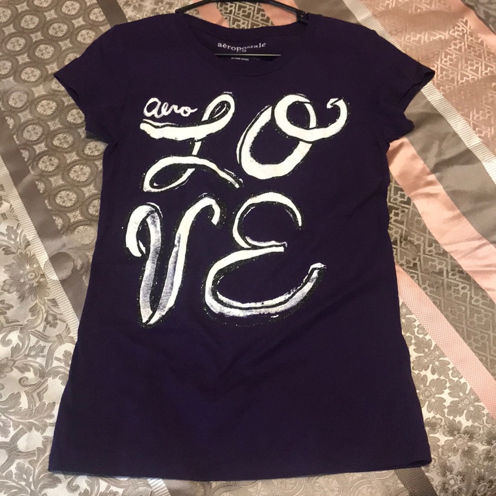 Aero graphic tee
